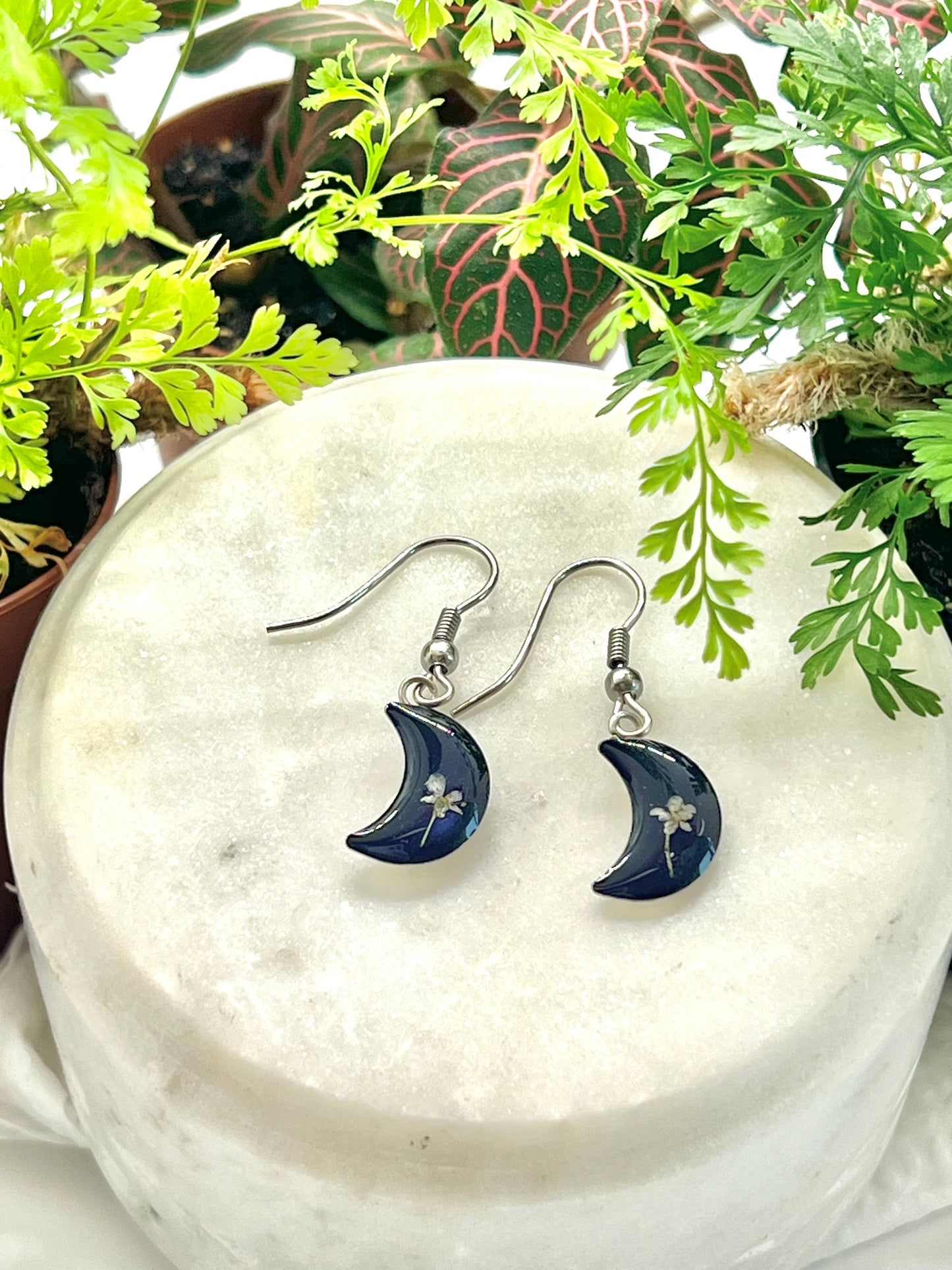 Moon earrings